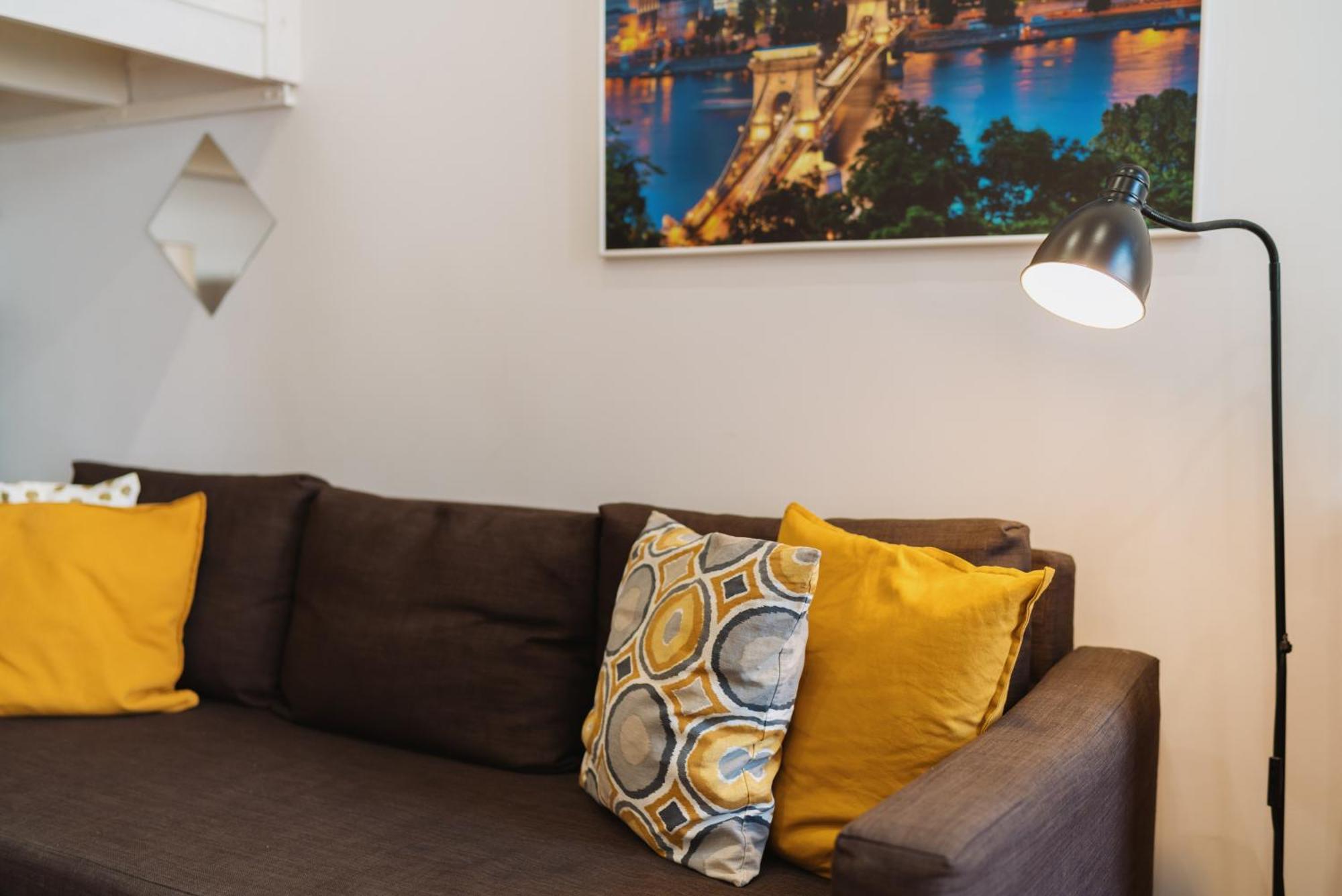 The Jasper Lägenhet Budapest Exteriör bild